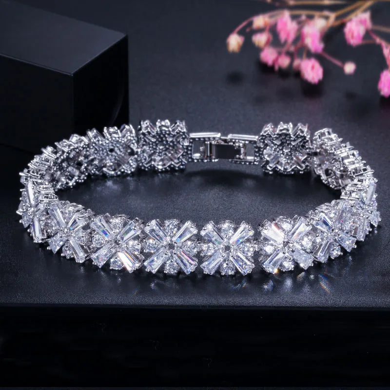 CZ Flower Connected Bracelet Wedding Jewelry for Women