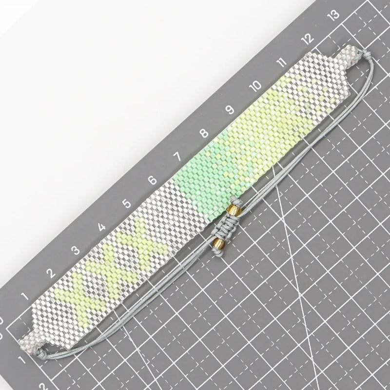 Adjustable Hand-woven Rice Bead Bracelet