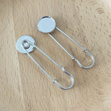 Platina Brooch Round Pin Collet Decorative Metal Jewelry