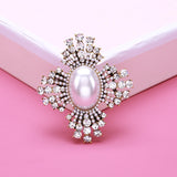 Beaut&Berry Pearl Palace Style Brooches For Women Lady