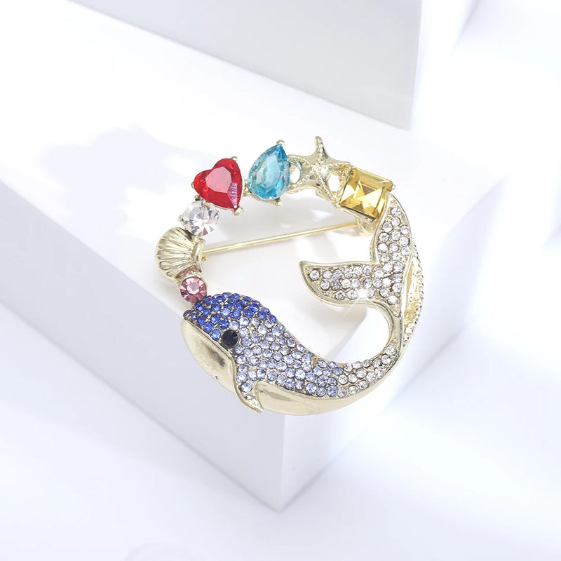 Beaut&Berry Rhinestone Dolphin Jewel Whale Lady Brooch
