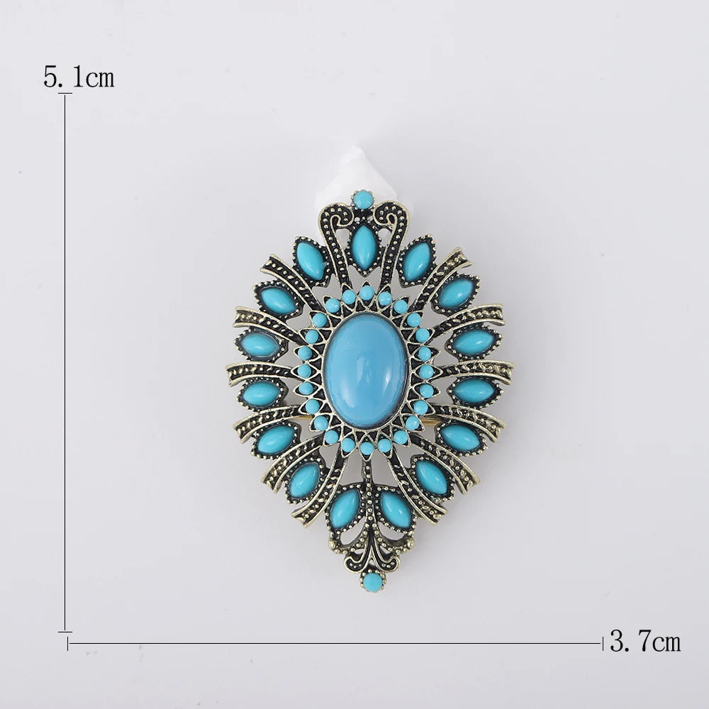 Beaut&Berry Vintage Palace Style Ladies Brooch