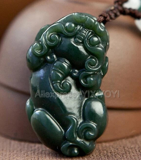 Green HeTian Jade PiXiu Amulet Lucky Pendant Necklace