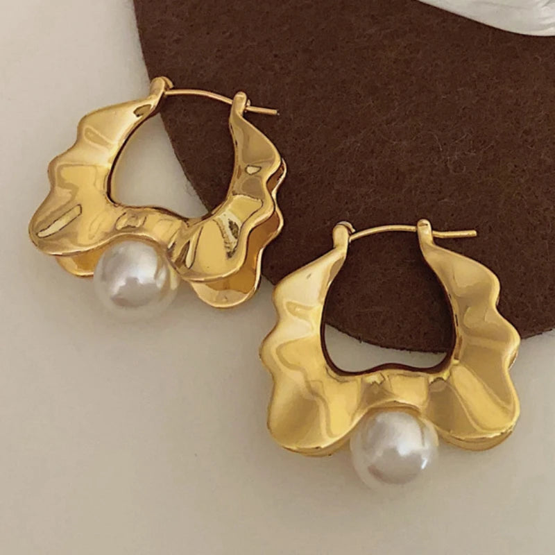 Bilandi Geometric Metal Drop Earrings with Simulated Pearl