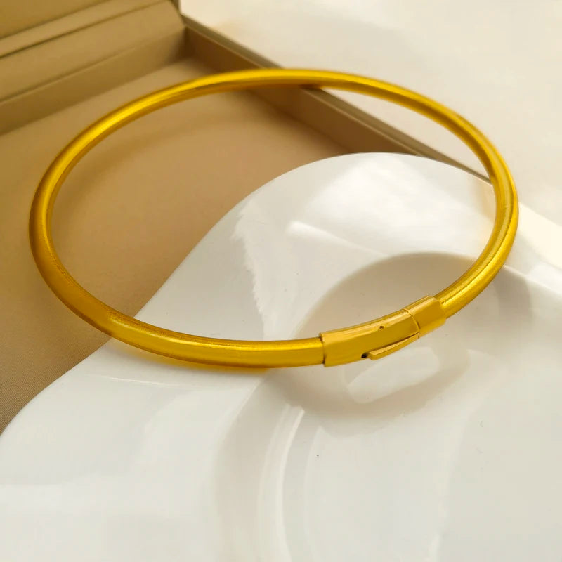 Bilandi Modern Jewelry Soft Silicone Necklace for Women