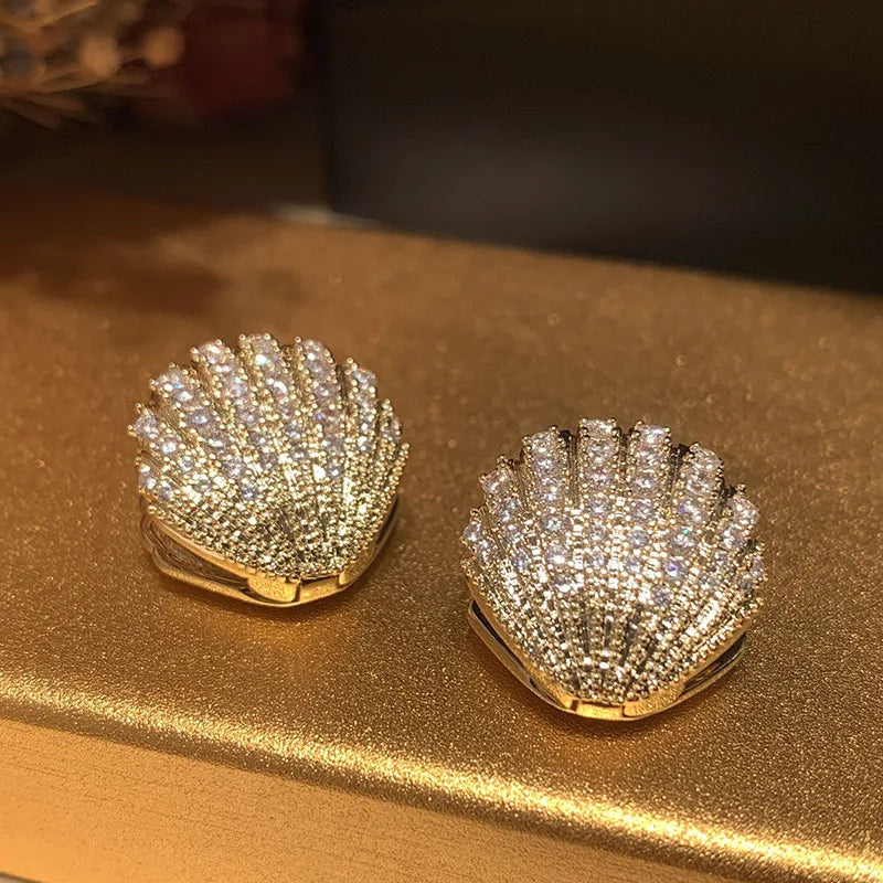 Fan Shell French Style Zircon Earring