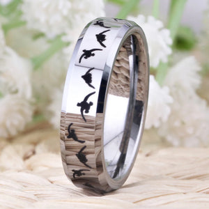Silver Tone Tungsten Carbide Duck Outdoor Ring Wedding Band