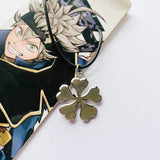 Clover Zinc Alloy Metal keychain cosplay costume Key Ring Pendant