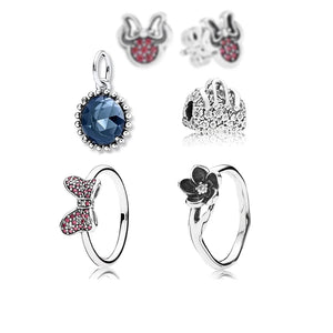 Red Flower Sparkling Bow Ring & Midnight Stars Pendant Set
