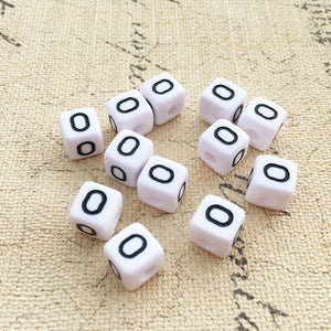 100PCS 10*10MM Square Acrylic Letter Beads for Bracelet Jewelry
