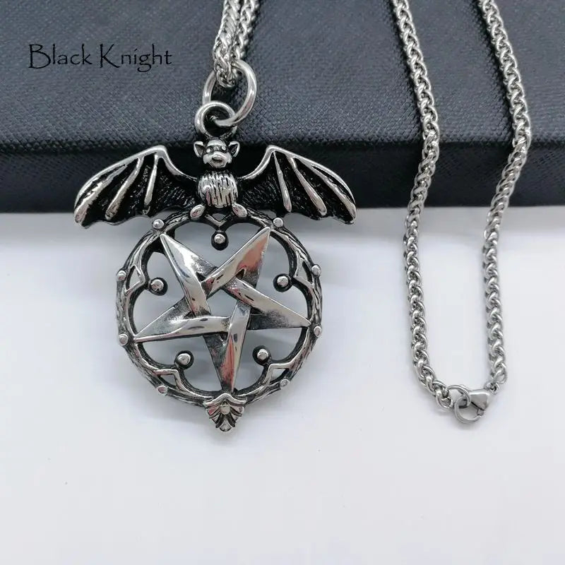 Knight Bat Pentagram Pendant Necklace Vintage Silver Amulet BLKN0706