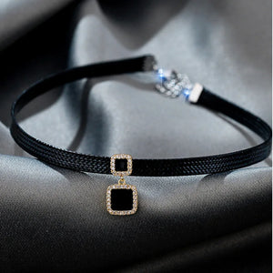 Leather Rope Necklace Ladies Choker Geometric Square Pendant