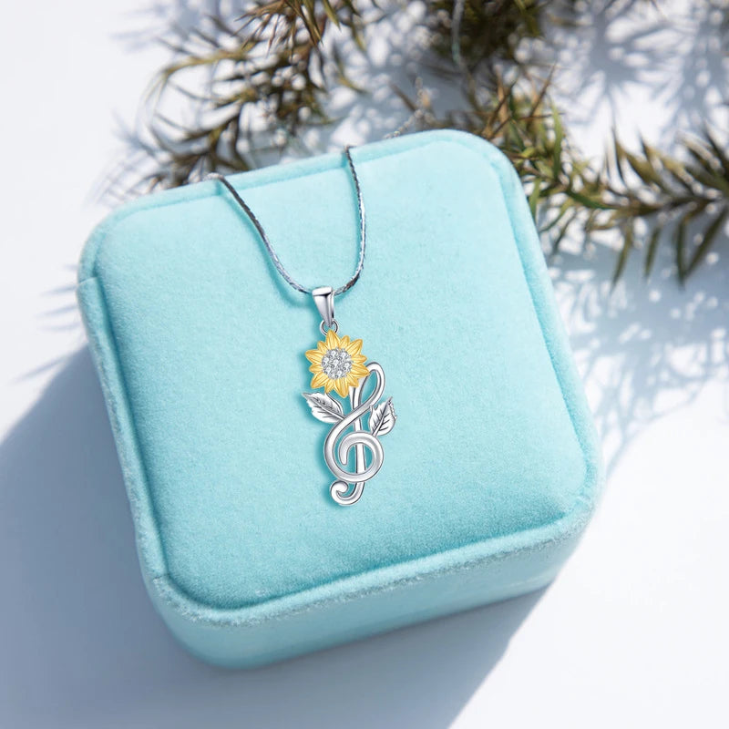 Sunflower Heart Pendant Necklace for Women Girls YN021
