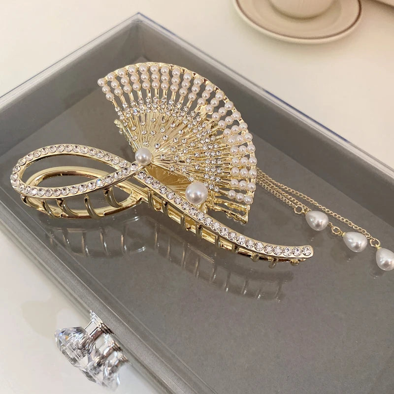 Vintage Pearl Hair Pins with Rhinestone Fan Tassel Grip