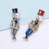 Fashionable Magician Brooch Rhinestone Suit Sweater Pin