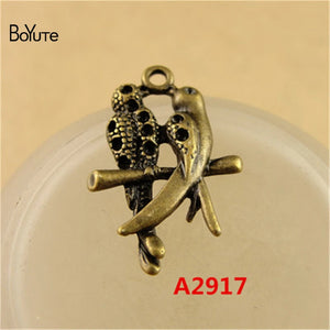 BoYuTe 100Pcs Parrot Pattern Antique Bronze Charms Pendant