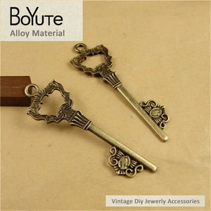BoYuTe Vintage Pendant Key Jewelry Materials