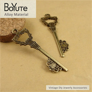 BoYuTe Vintage Pendant Key Jewelry Materials