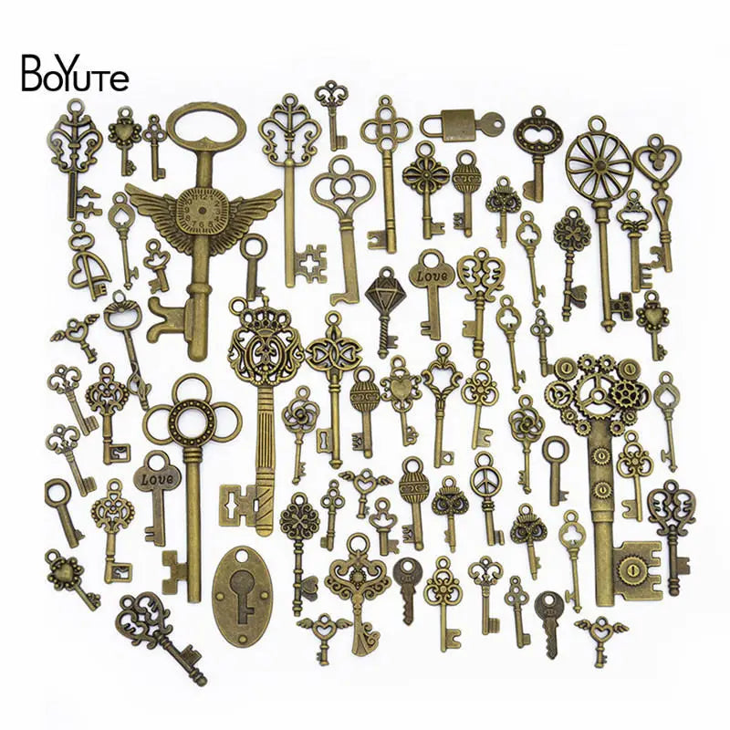 BoYuTe Mix 70 Styles Key Charms 100g