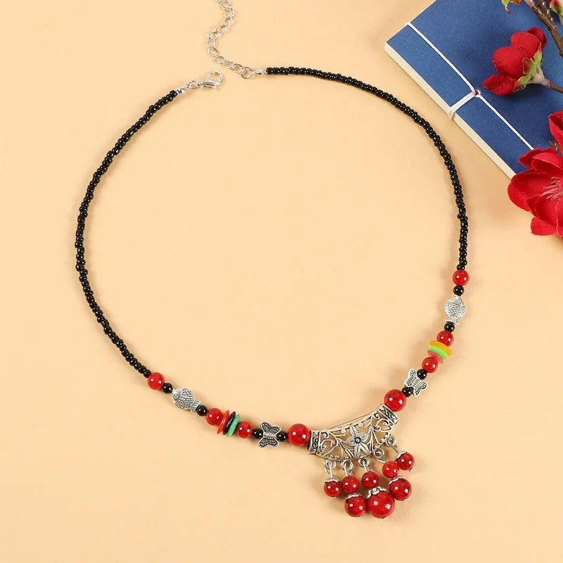 Bohemian Tassel Forehead Chain Women's Eyebrow Pendant