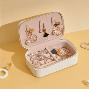 Vintage Jewelry Box Mini Portable Organizer Rings Necklace Cream