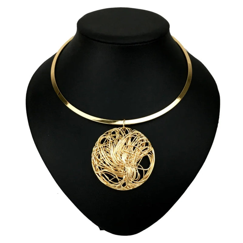 Statement Choker Necklace For Women Metal Wire Pendant