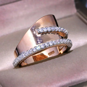 Zircon Surrounding Rose Wedding Ring for Women