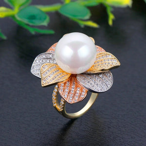 Big Pearl Flower Ring with Zircon Stones
