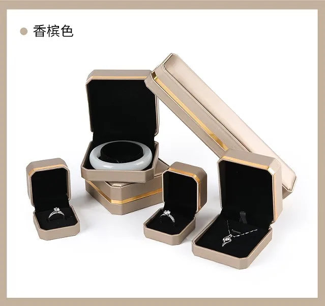 Brushed Leather Jewelry Necklace Bracelet Gift Holder Pendant Ring Box