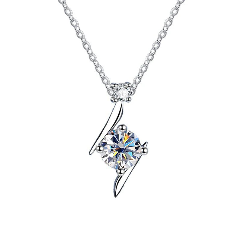 1CT VVS1 Moissanite S925 Silver Star Pendant Necklace For Women