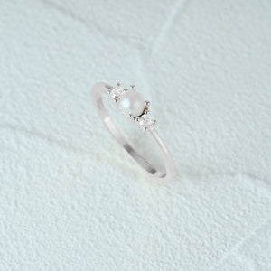 Classic Niche Light Pearl Ring S925 Sterling Silver Pearl Ring High-End Women's