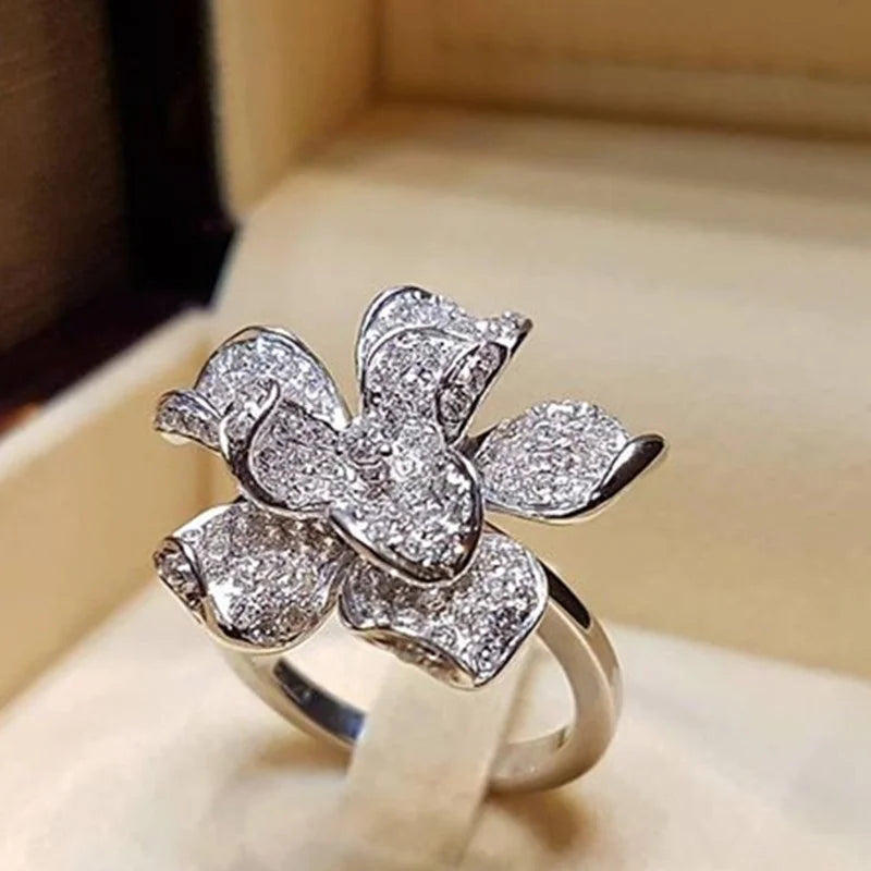 CAOSHI Fancy Flower Finger Ring with Zirconia for Anniversary