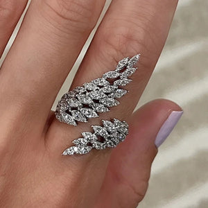 CAOSHI Adjustable Wing Ring with Crystal