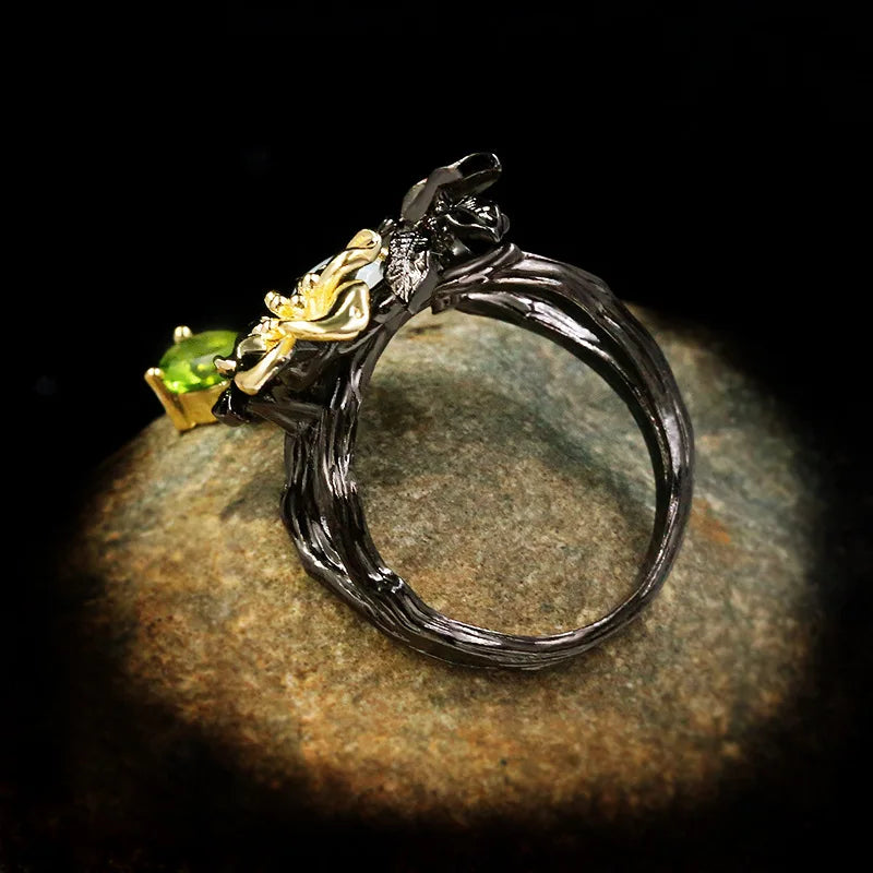 Flower Filled Opal Zircon Wedding Ring for Women