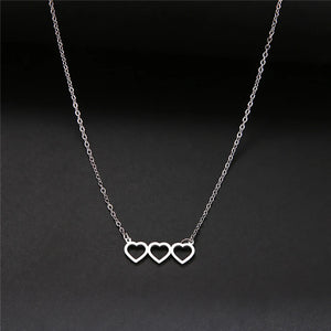 CSJA Sweet Three Hearts Pendant Choker Necklace for Women