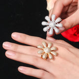 CWWZircons Flower Dubai Zirconia Bridal Ring for Women R125