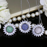 CWWZircons Green CZ Daisy Pendant Necklace for Women
