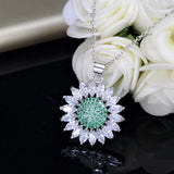 CWWZircons Green CZ Daisy Pendant Necklace for Women