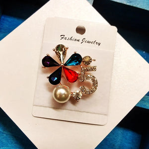 Camellia Jewelry Flowers Lapel Pins No 5 Crystal Pearls Brooches