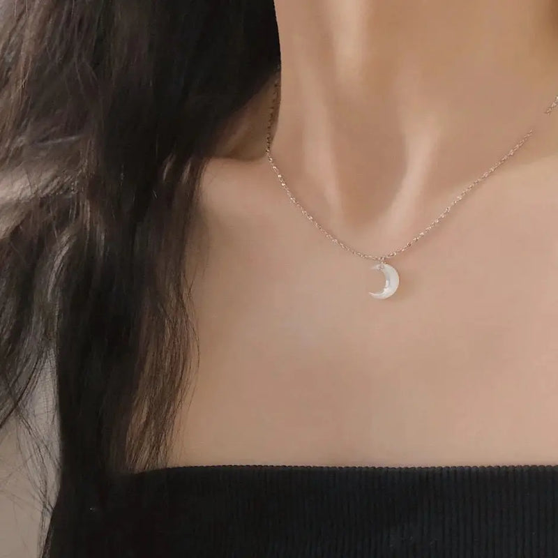 Canglan Jue Bone Lan Moon Fritillaria Necklace Female Moonlight Necklace