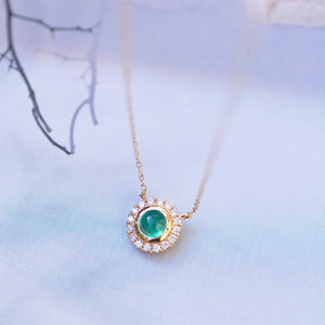 Cardamom Emerald Inlaid Gem s925 Silver Plated 18K Necklace Daisy Sun Pendant