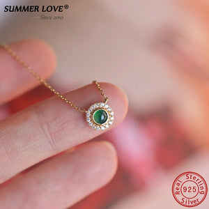 Cardamom Emerald Inlaid Gem s925 Silver Plated 18K Necklace Daisy Sun Pendant