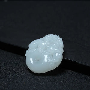 Natural Jade Pixiu Pendant Necklace Chinese Jewelry Amulet