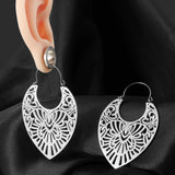 2PCS Stainless Steel Ear Piercing Hangers Women's Ear Gauges Plugs