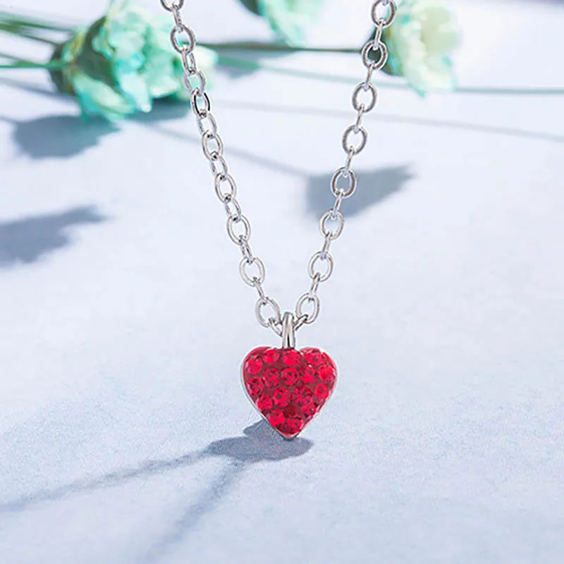 Cellacity Romantic Silver Heart Pendant Necklace for Women