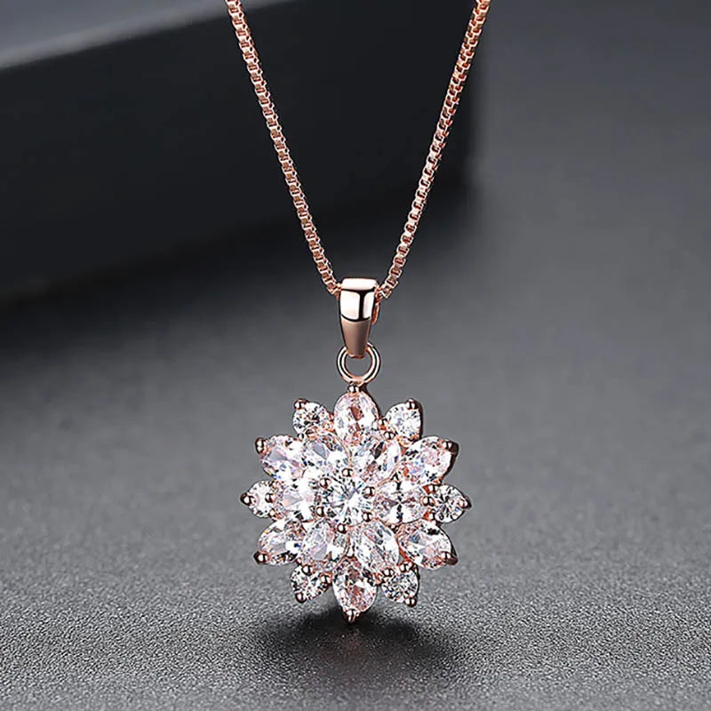 Cellacity Snowflake Pendant Necklace for Women Silver 925 Jewelry