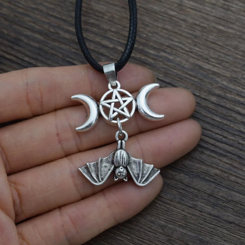 Celtic Gothic Wicca Halloween Bat Pentagram Pendant Necklace