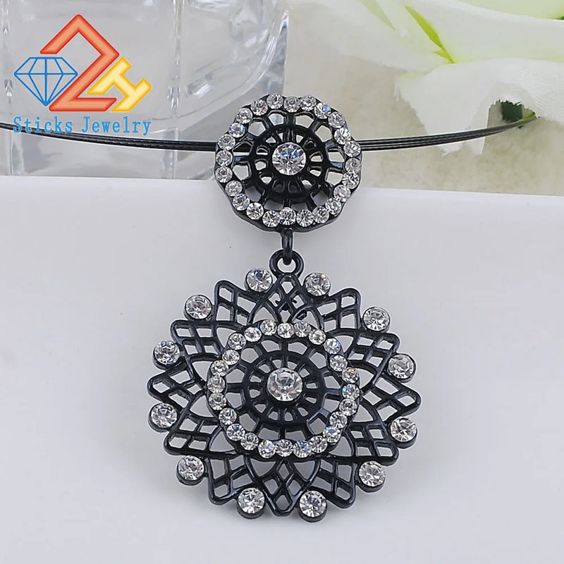 Charm Hollow Out Rhinestone Pendant Necklace for Women