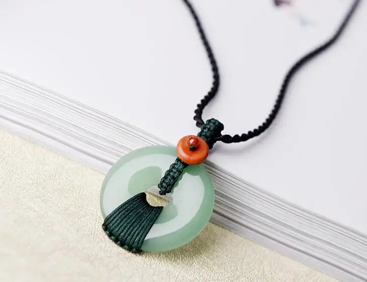 Dongling Jade Pendant Bone Chain Short Necklace