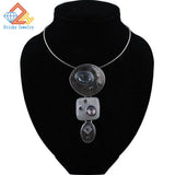 Enamel Sexy Pendant Charm Necklace with Rope Chain for Women